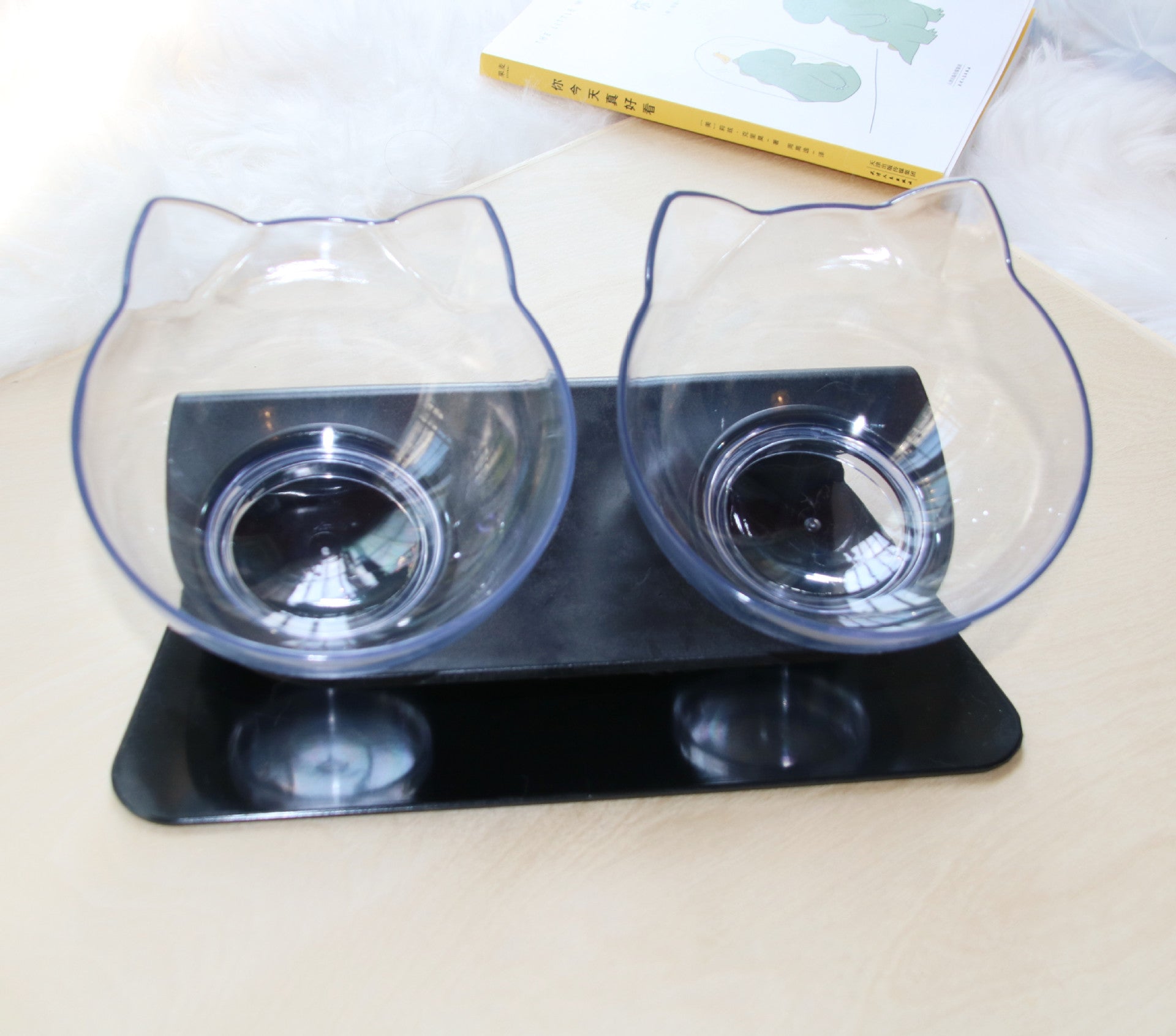 Slanted Double Cat Bowl - Improved Digestion & Neck Comfort