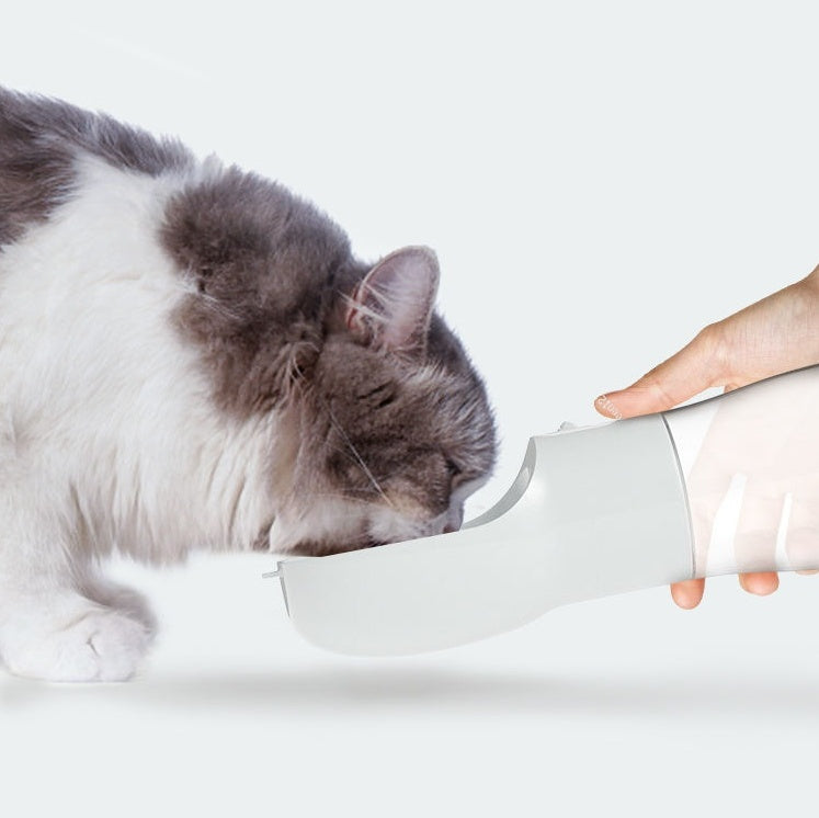 Portable Dog Water Bottle & Food Container – 2-in-1 Travel Pet Feeder